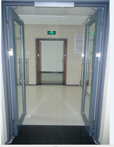 玻璃防火门展示